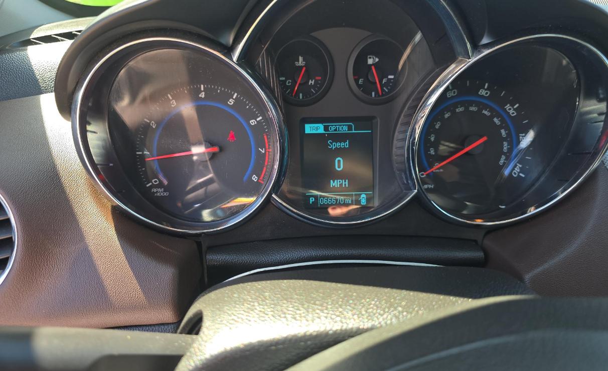 Chevrolet Cruze 4dr Sdn LTZ 2015