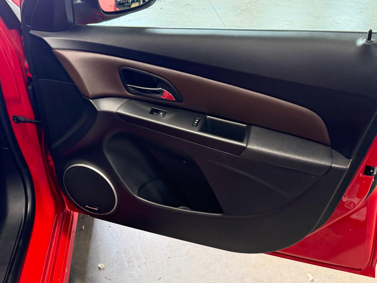 Chevrolet Cruze 4dr Sdn LTZ 2015
