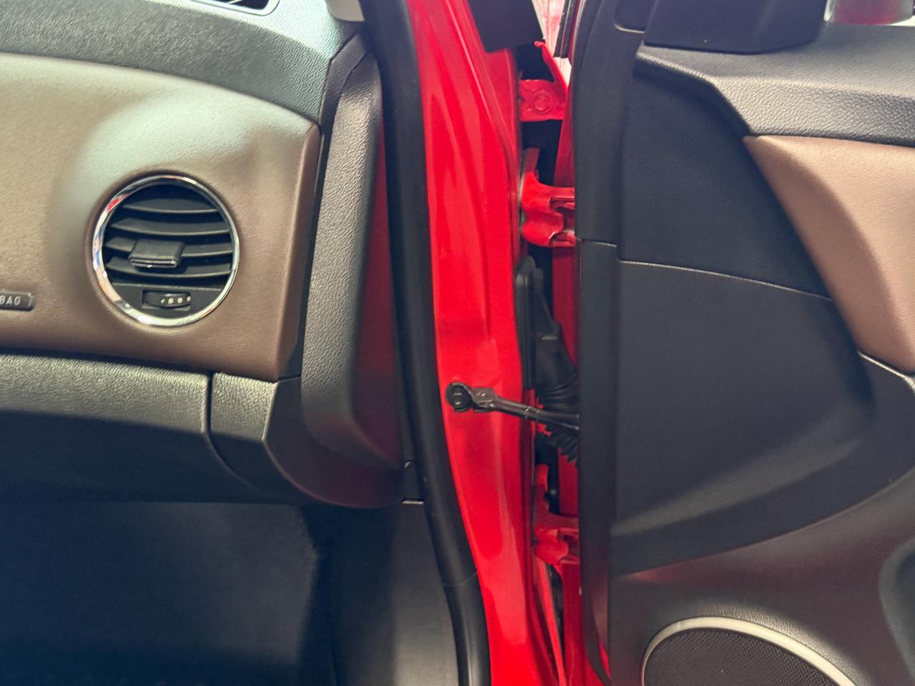 Chevrolet Cruze 4dr Sdn LTZ 2015