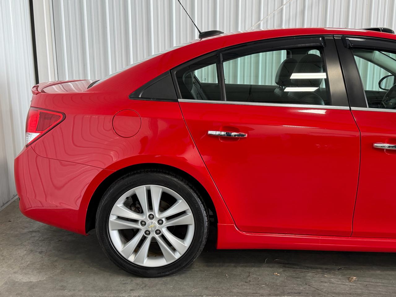 Chevrolet Cruze 4dr Sdn LTZ 2015