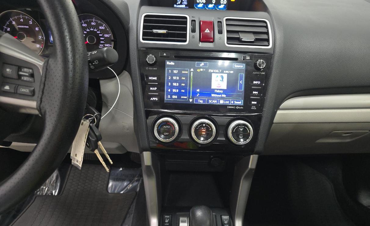 Subaru Forester 4dr CVT 2.5i Limited PZEV 2016