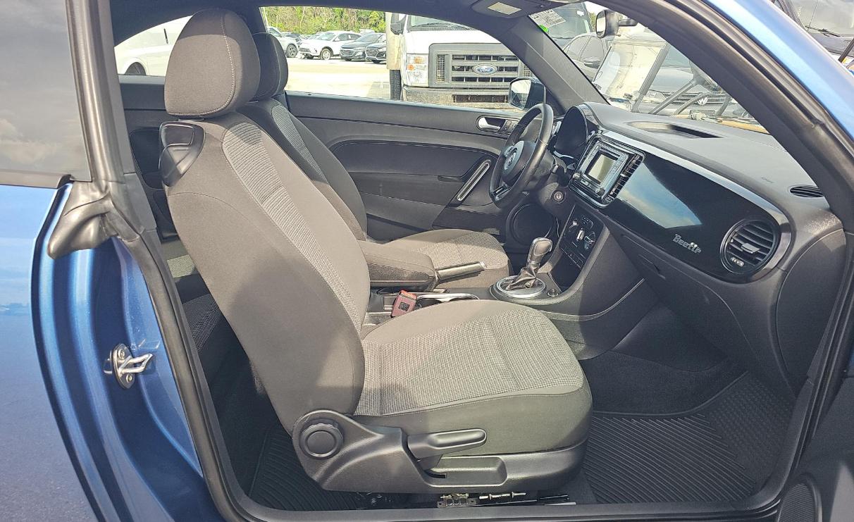 Volkswagen Beetle Coast Auto 2018