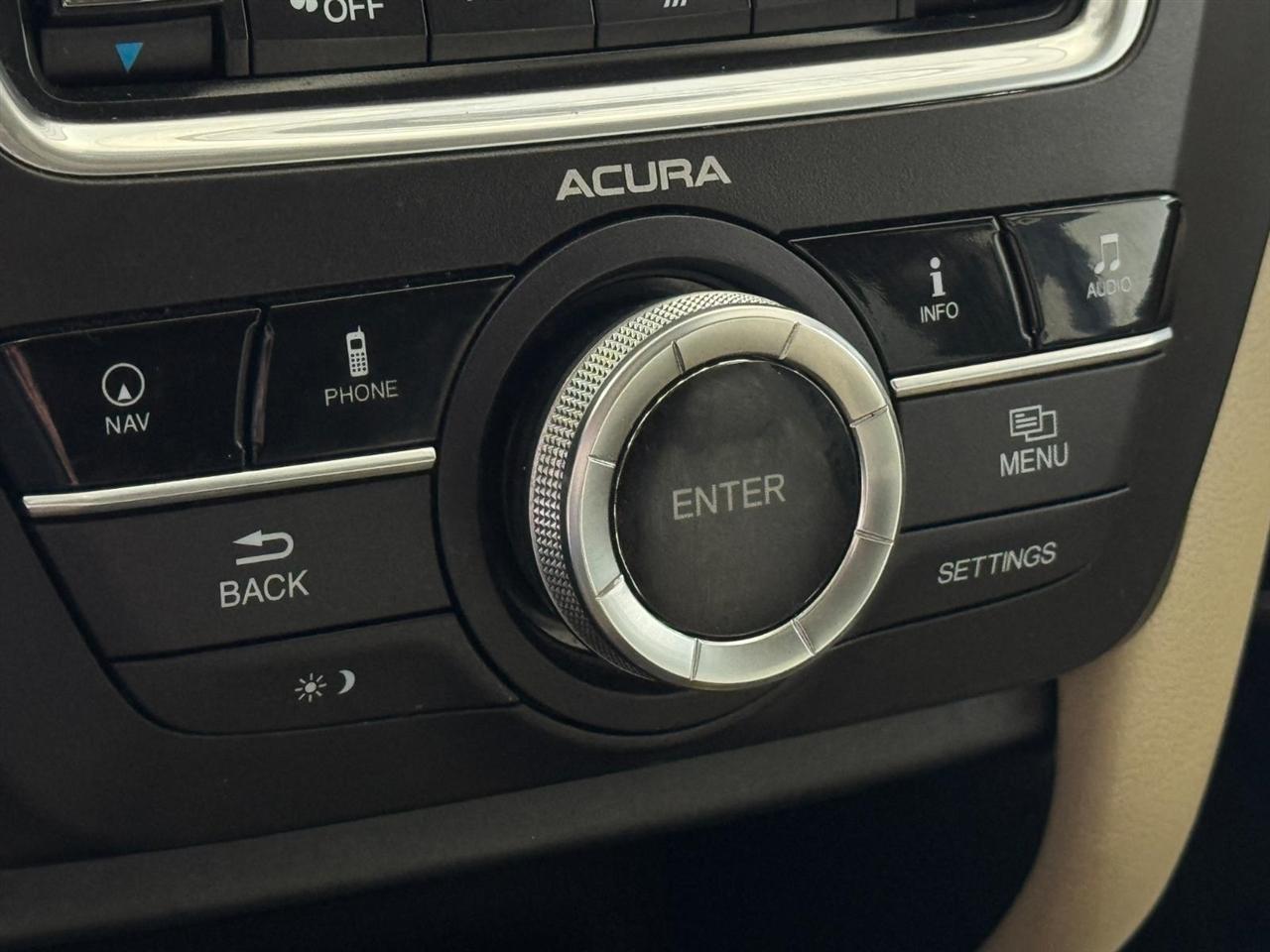 Acura MDX SH-AWD 4dr Tech Pkg 2014