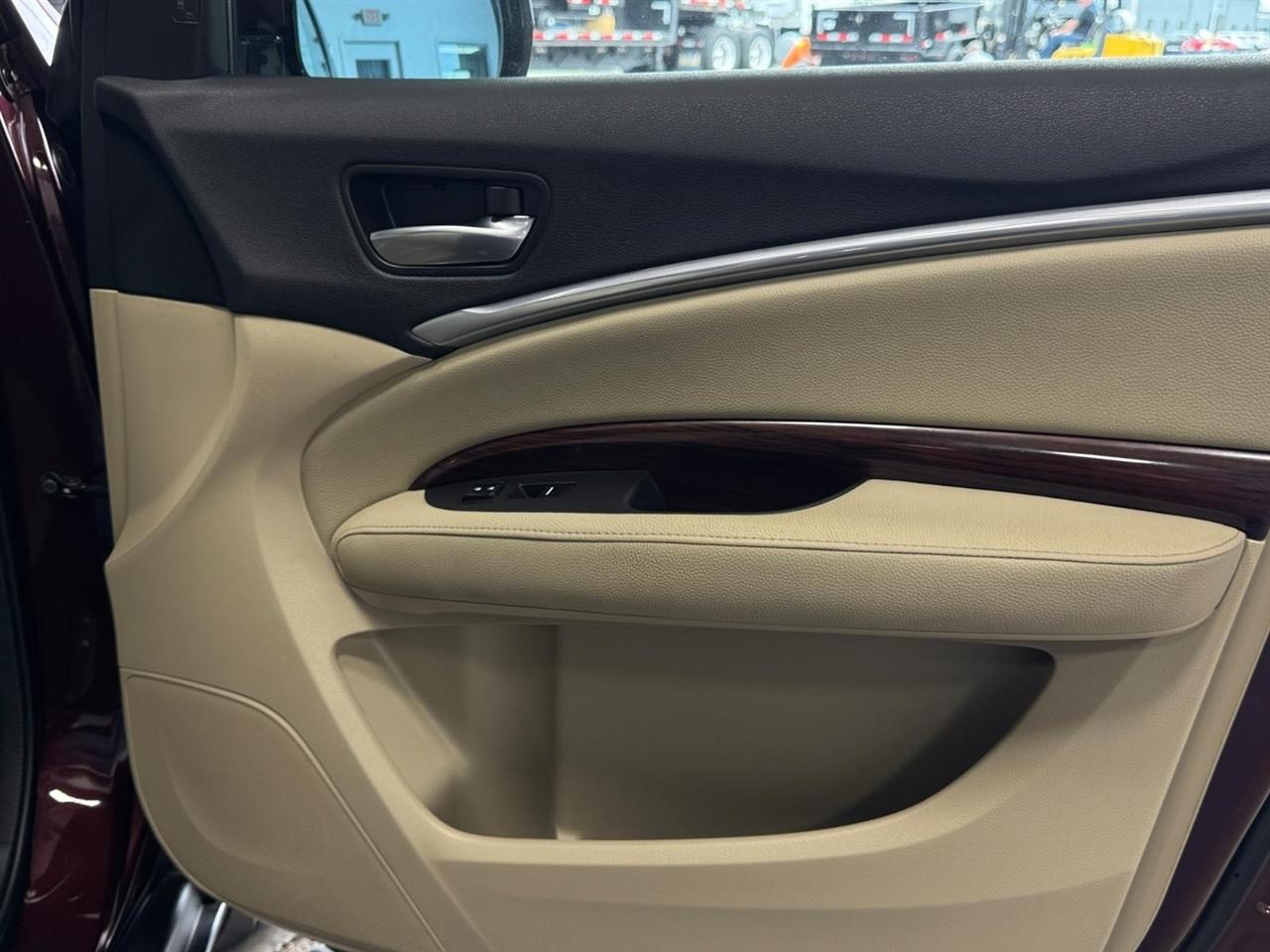 Acura MDX SH-AWD 4dr Tech Pkg 2014