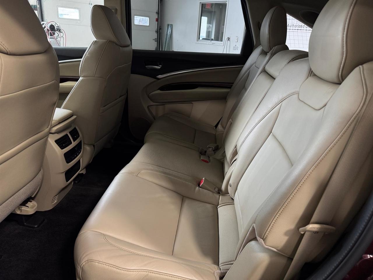 Acura MDX SH-AWD 4dr Tech Pkg 2014