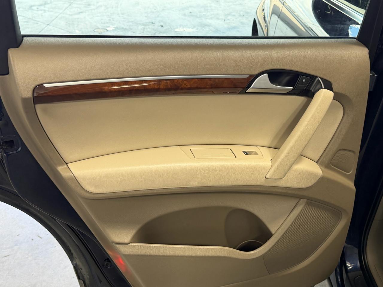 Audi Q7 quattro 4dr 3.0T Premium 2014