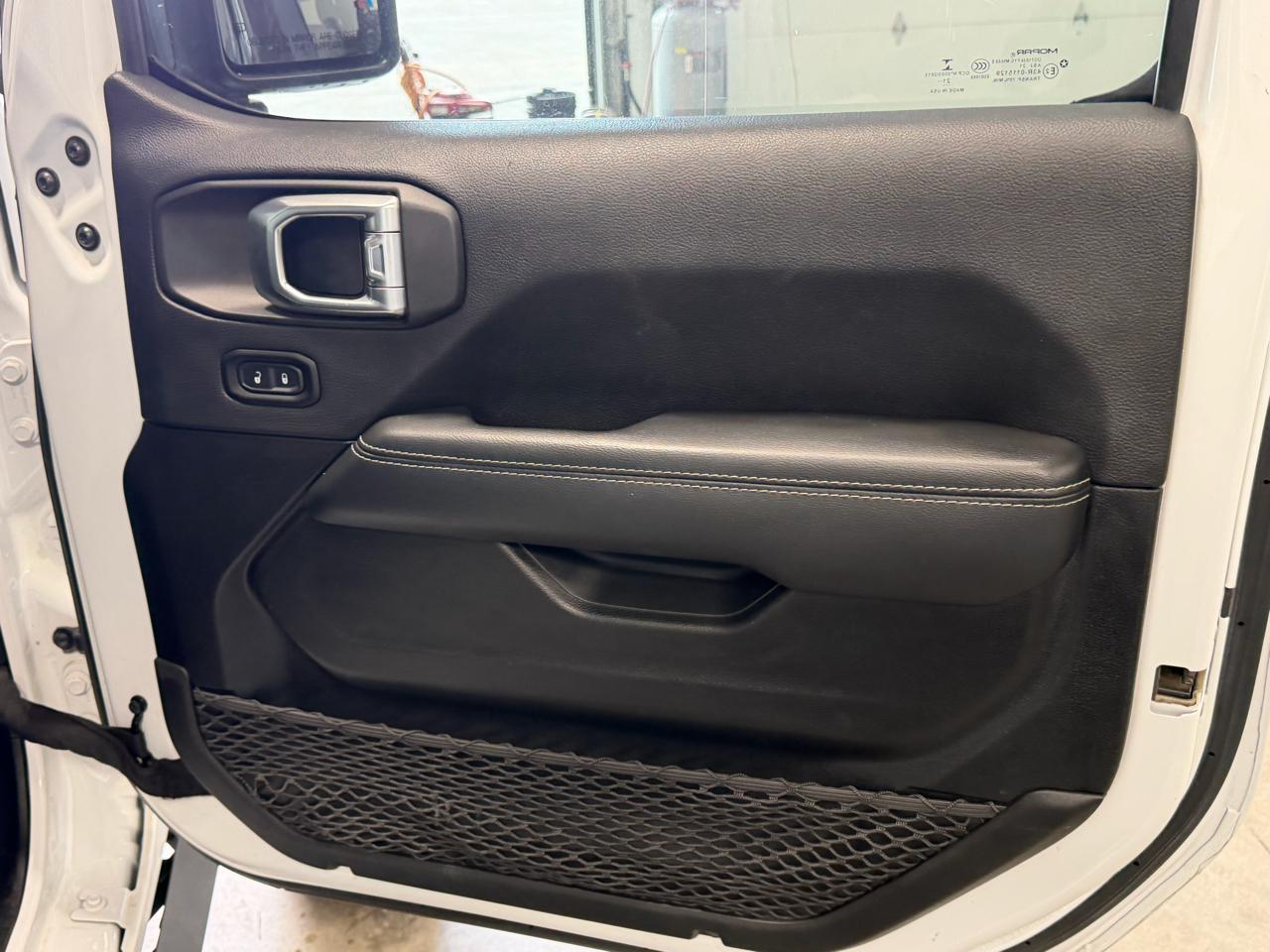 Jeep Gladiator Overland 4x4 2021