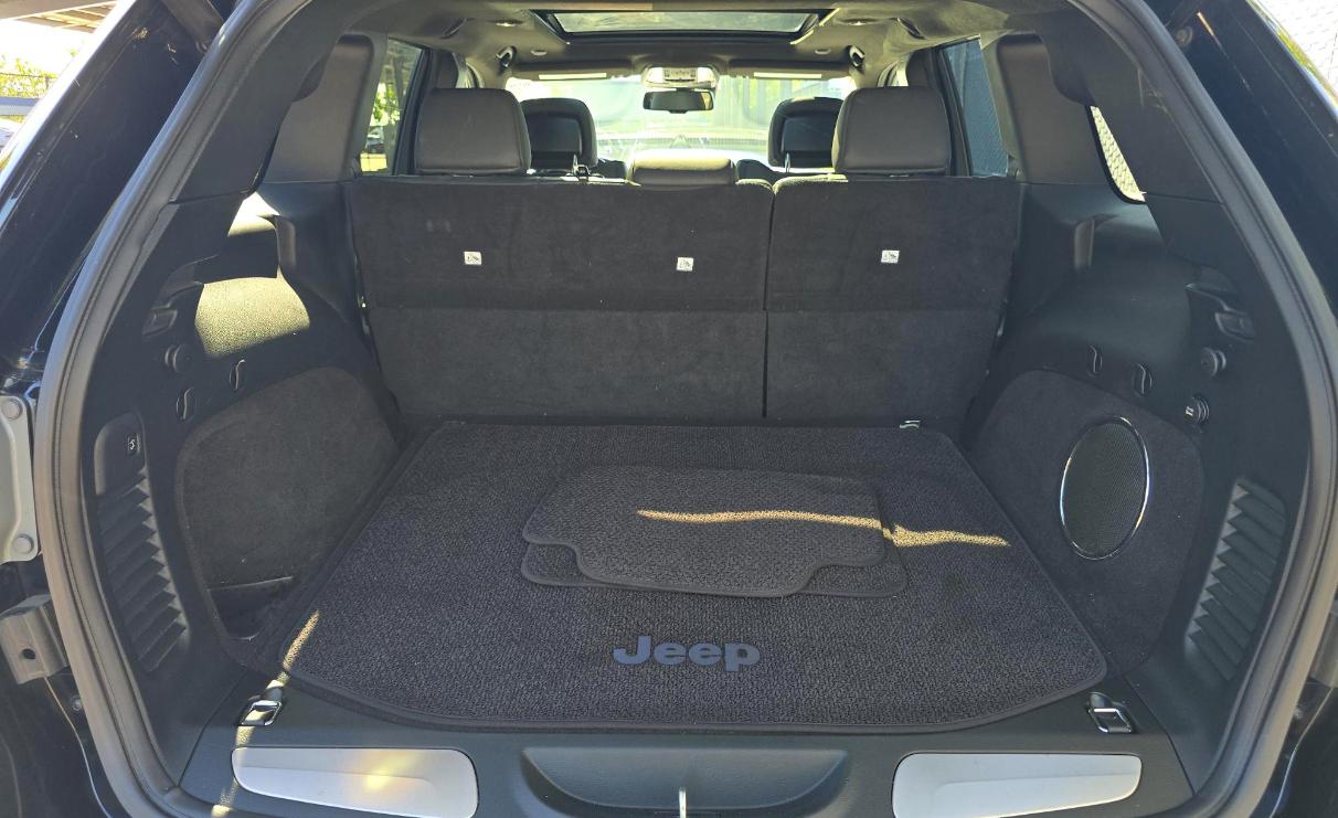 Jeep Grand Cherokee 4WD 4dr Summit 2016