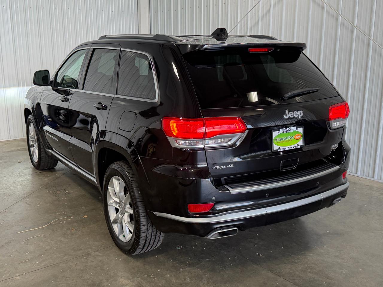 Jeep Grand Cherokee 4WD 4dr Summit 2016