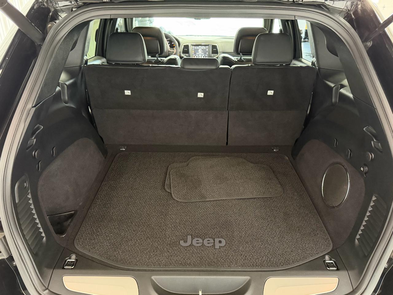 Jeep Grand Cherokee 4WD 4dr Summit 2016