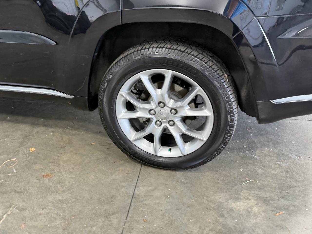 Jeep Grand Cherokee 4WD 4dr Summit 2016