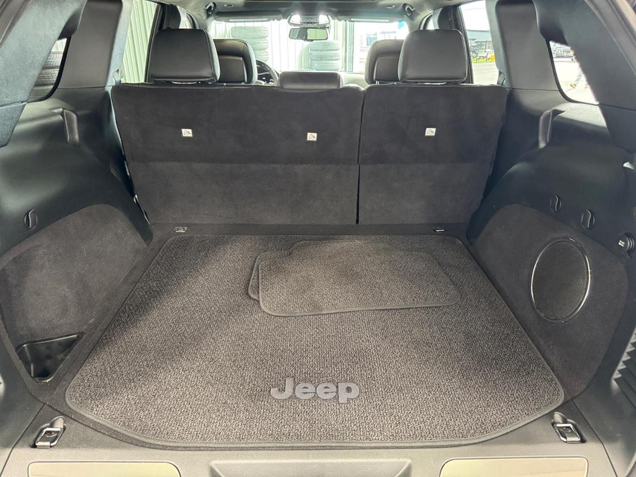 Jeep Grand Cherokee 4WD 4dr Summit 2016