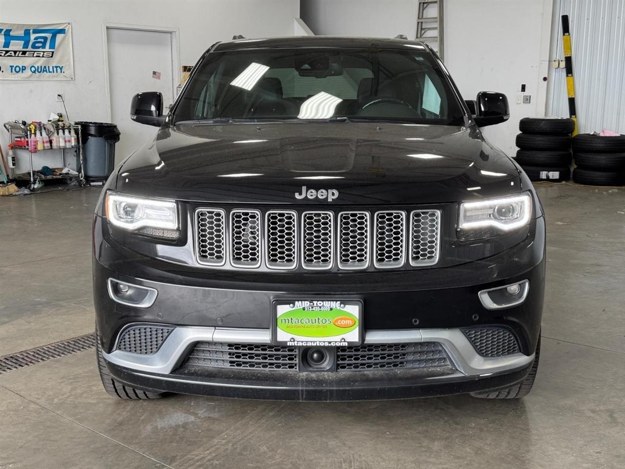 Jeep Grand Cherokee 4WD 4dr Summit 2016