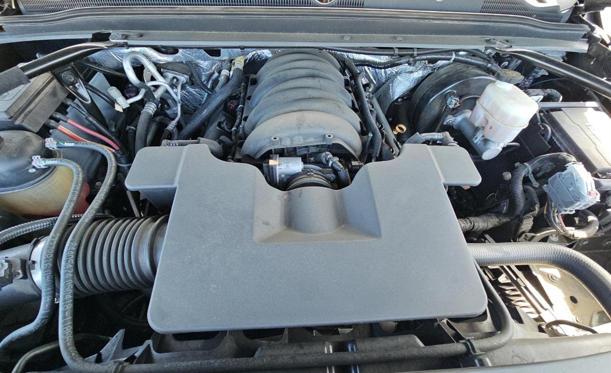 Chevrolet Tahoe 4WD 4dr Premier 2018