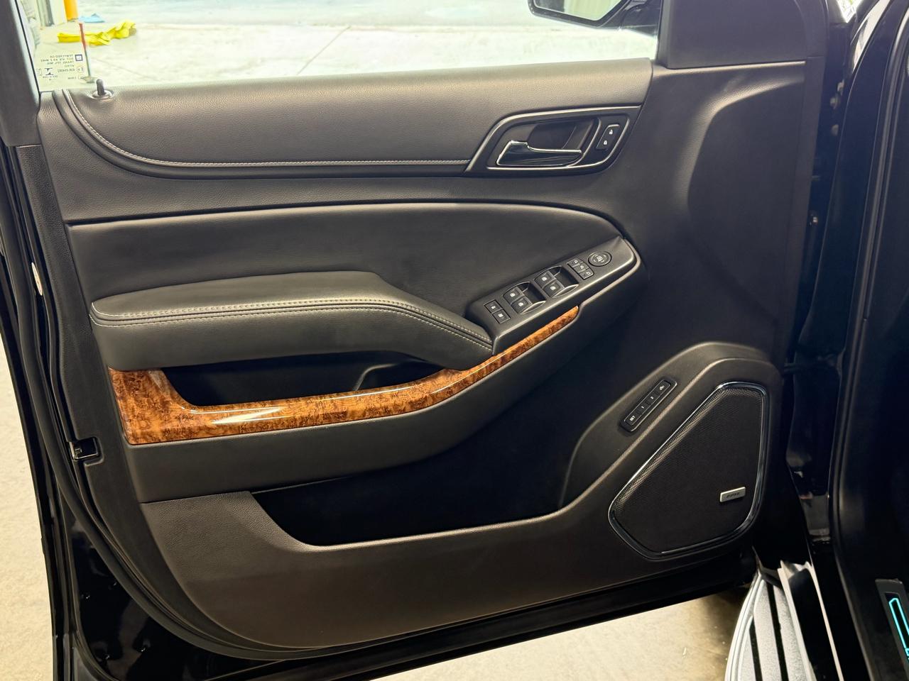 Chevrolet Tahoe 4WD 4dr Premier 2018