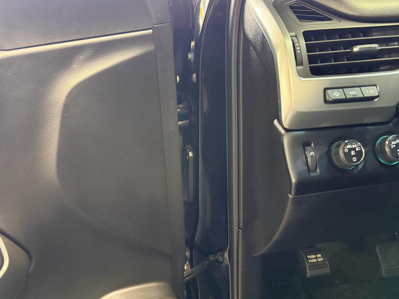 Chevrolet Tahoe 4WD 4dr Premier 2018