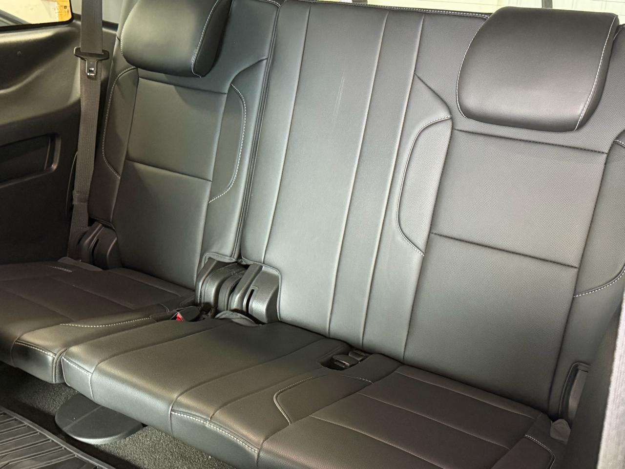 Chevrolet Tahoe 4WD 4dr Premier 2018