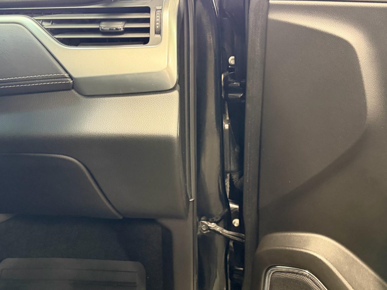 Chevrolet Tahoe 4WD 4dr Premier 2018