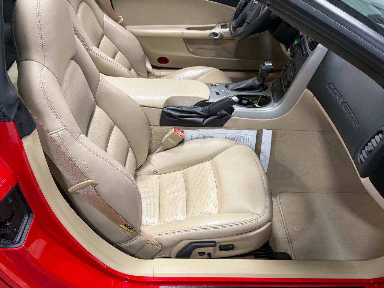 Chevrolet Corvette 2dr Cpe 2005