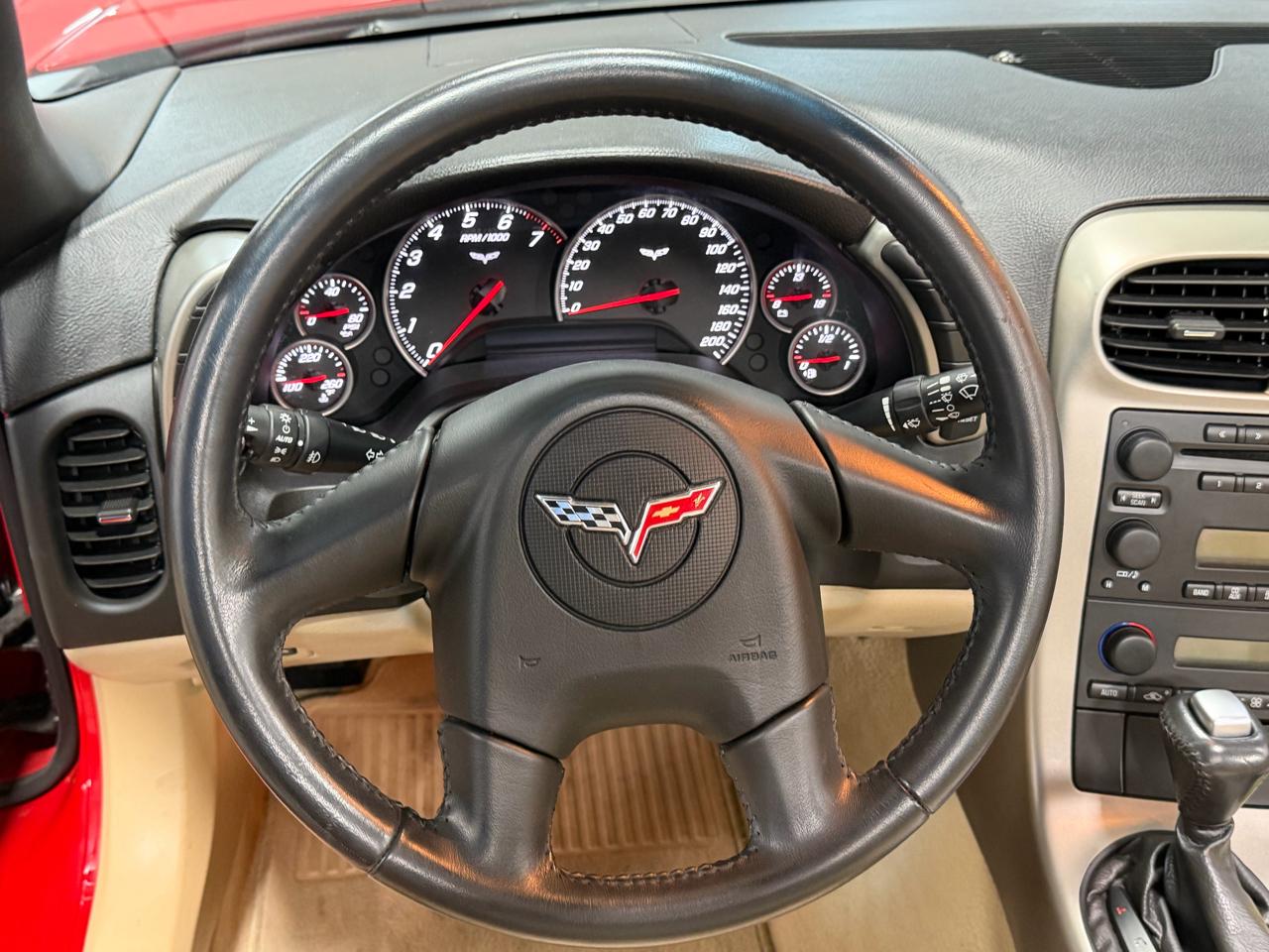 Chevrolet Corvette 2dr Cpe 2005