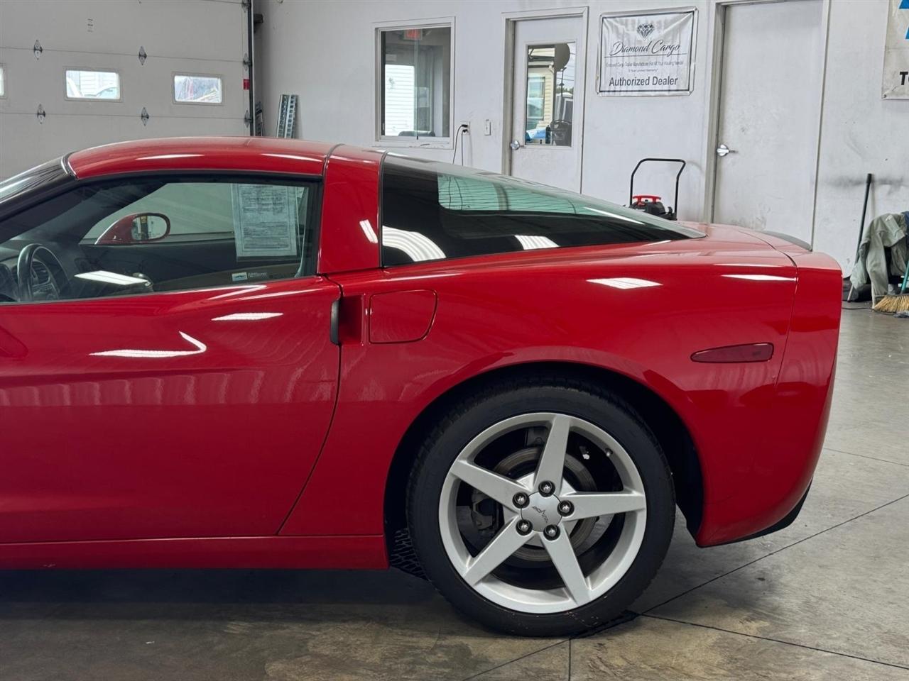 Chevrolet Corvette 2dr Cpe 2005