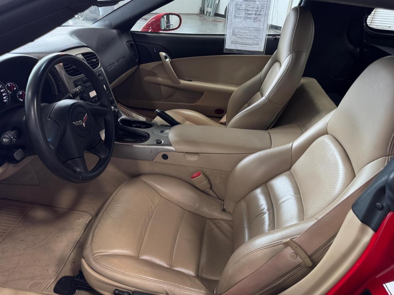 Chevrolet Corvette 2dr Cpe 2005