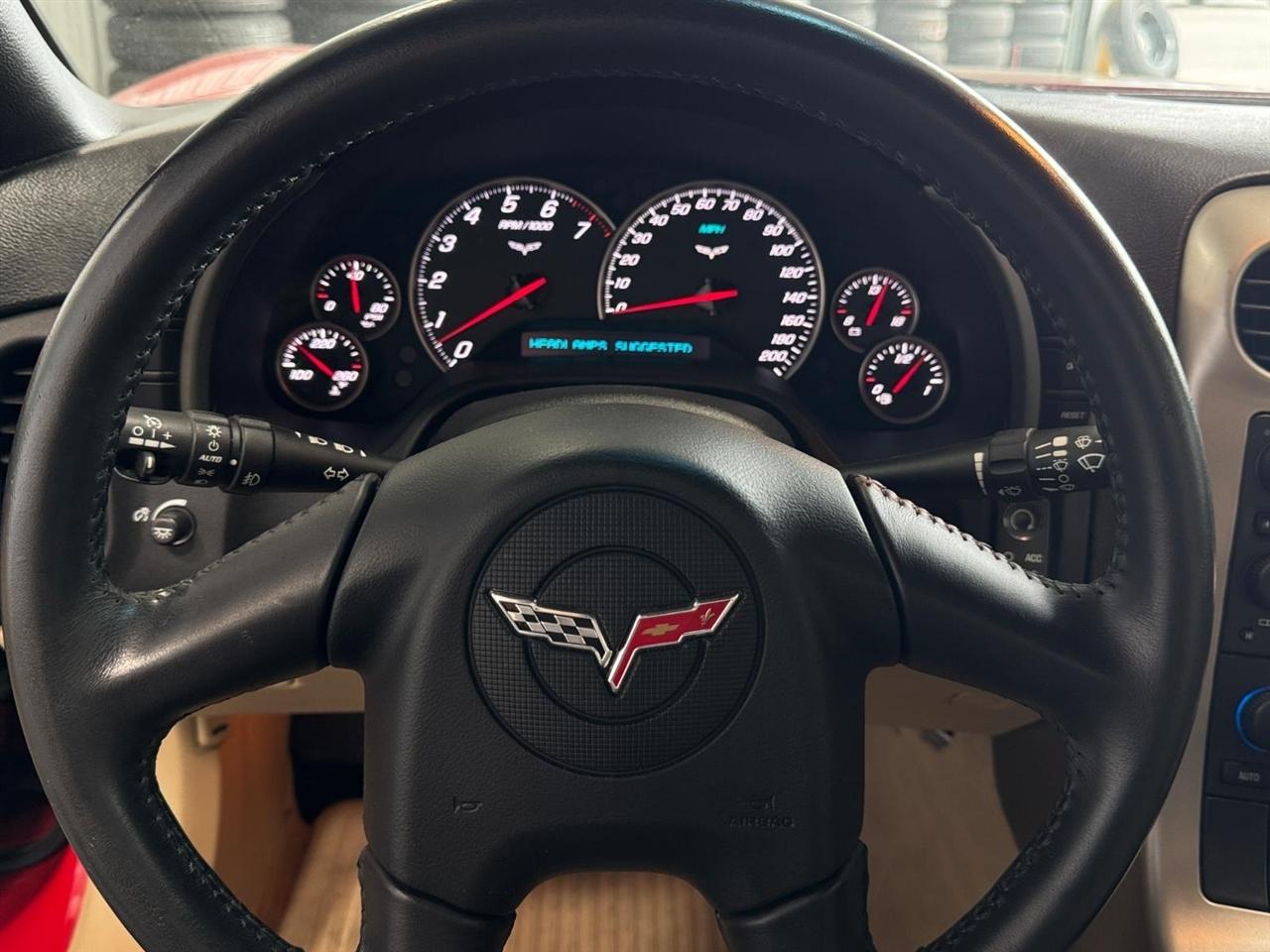 Chevrolet Corvette 2dr Cpe 2005