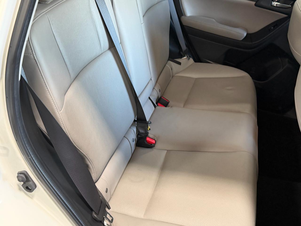 Subaru Forester 4dr CVT 2.5i Touring PZEV 2015