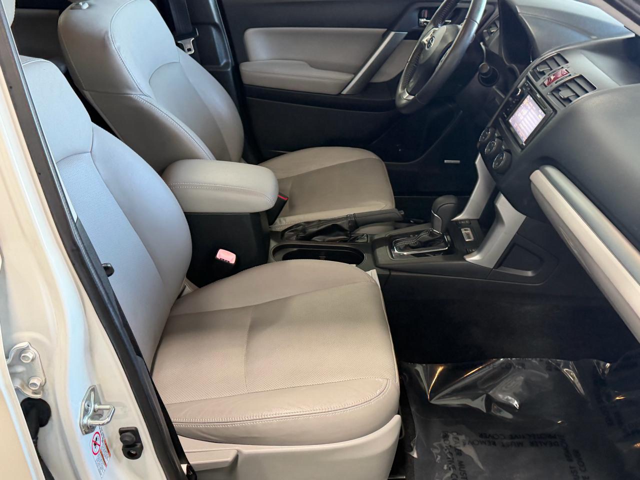 Subaru Forester 4dr CVT 2.5i Touring PZEV 2015