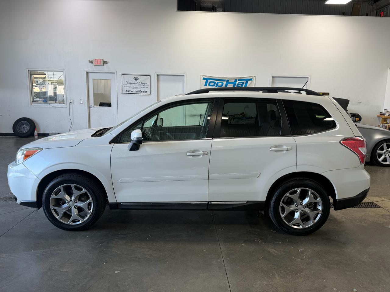 Subaru Forester 4dr CVT 2.5i Touring PZEV 2015