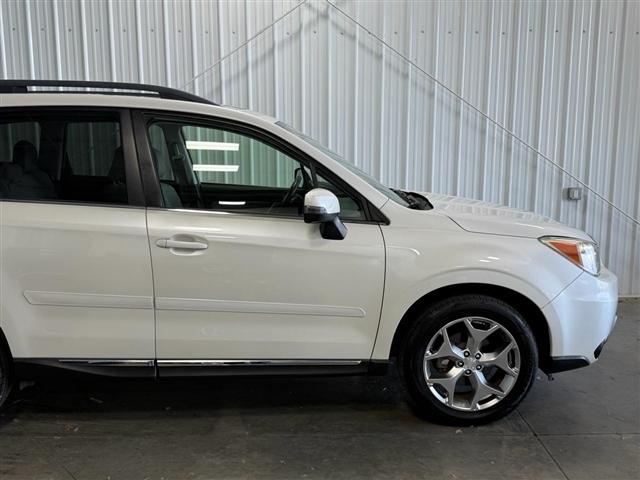 Subaru Forester 4dr CVT 2.5i Touring PZEV 2015