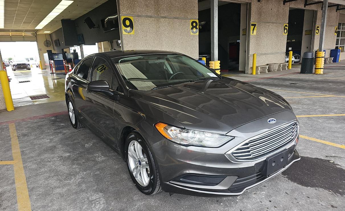 Ford Fusion SE FWD 2018