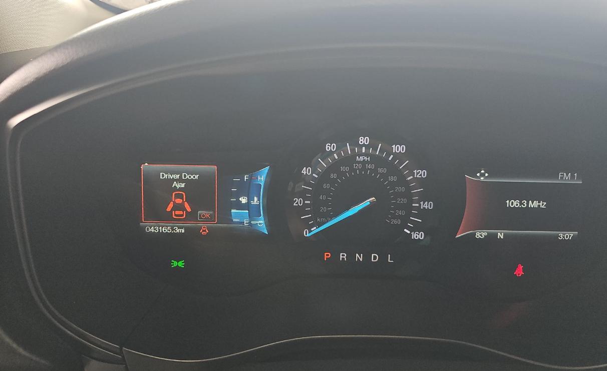 Ford Fusion SE FWD 2018
