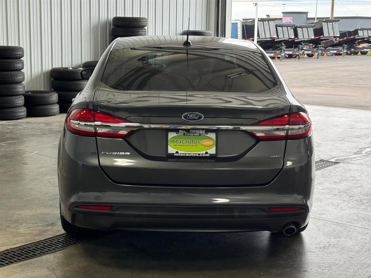 Ford Fusion SE FWD 2018