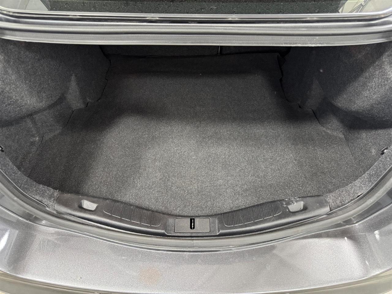 Ford Fusion SE FWD 2018