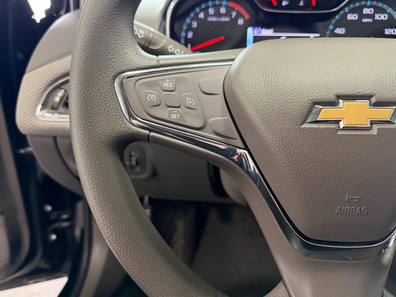 Chevrolet Cruze 4dr HB 1.4L LT w/1SD 2017