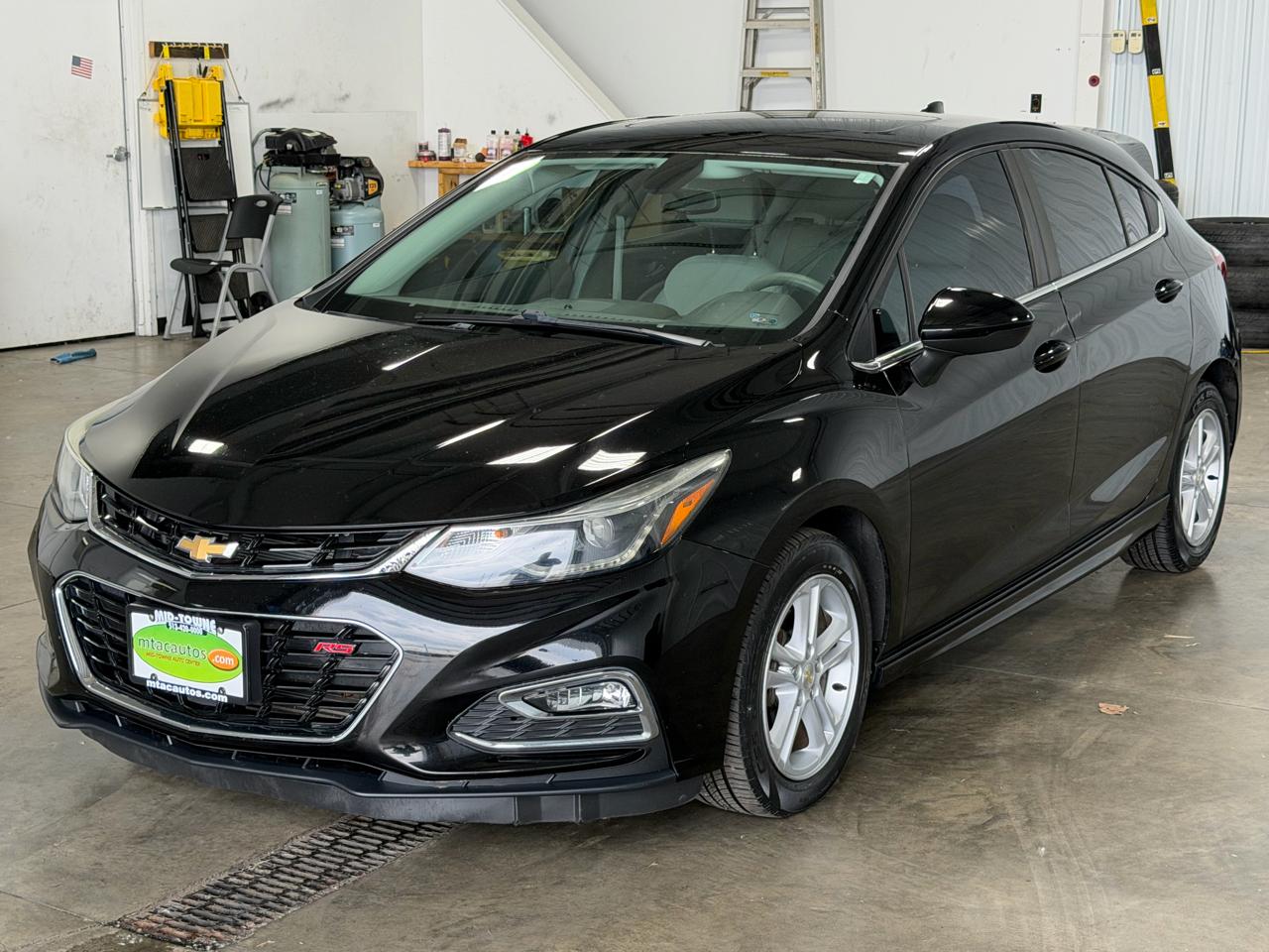 Chevrolet Cruze 4dr HB 1.4L LT w/1SD 2017