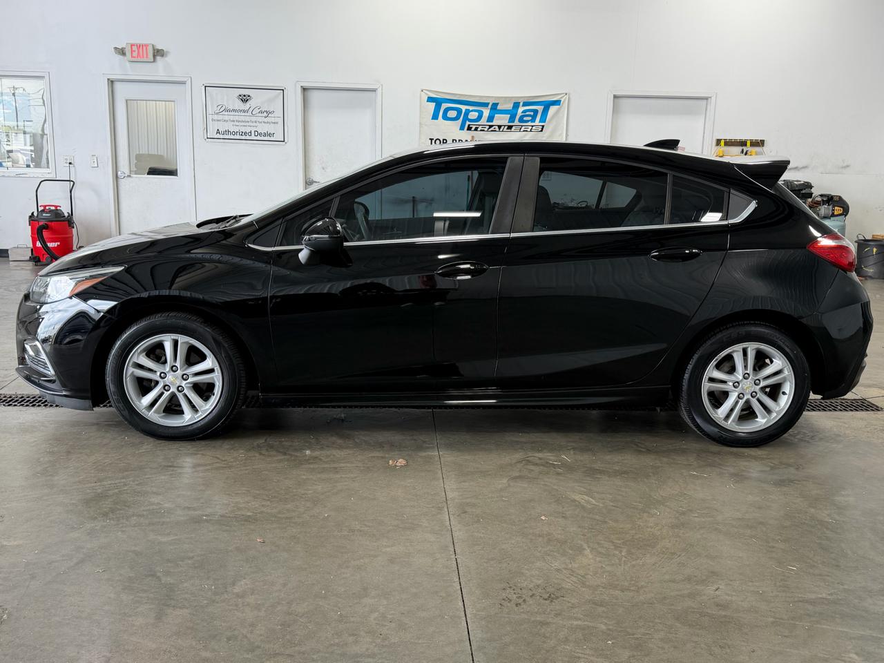 Chevrolet Cruze 4dr HB 1.4L LT w/1SD 2017