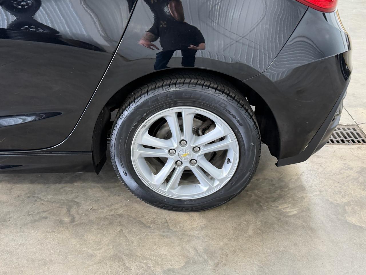 Chevrolet Cruze 4dr HB 1.4L LT w/1SD 2017