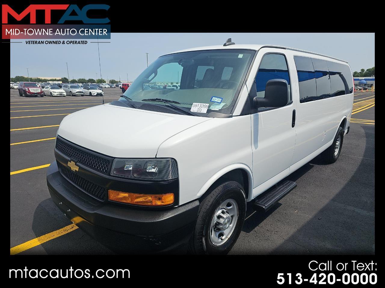 2023 Chevrolet Express Passenger RWD 3500 155" LS