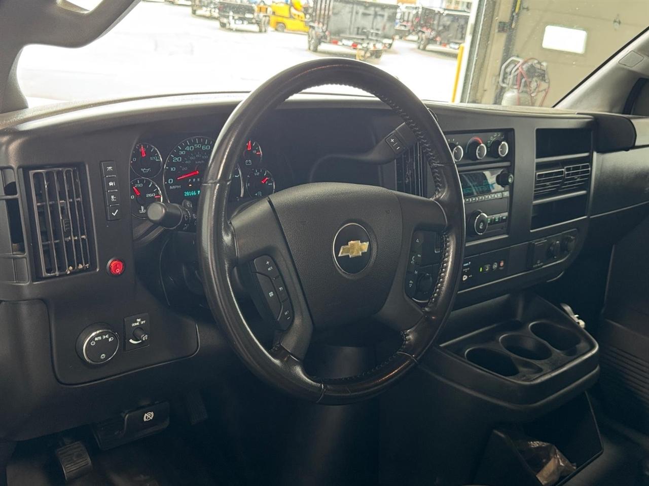 Chevrolet Express Passenger RWD 3500 155" LS 2023