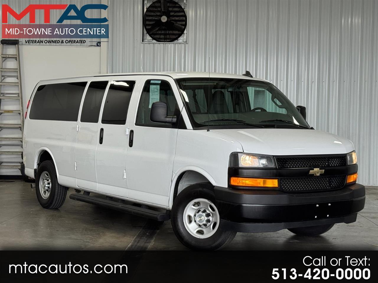 2023 Chevrolet Express Passenger RWD 3500 155" LS
