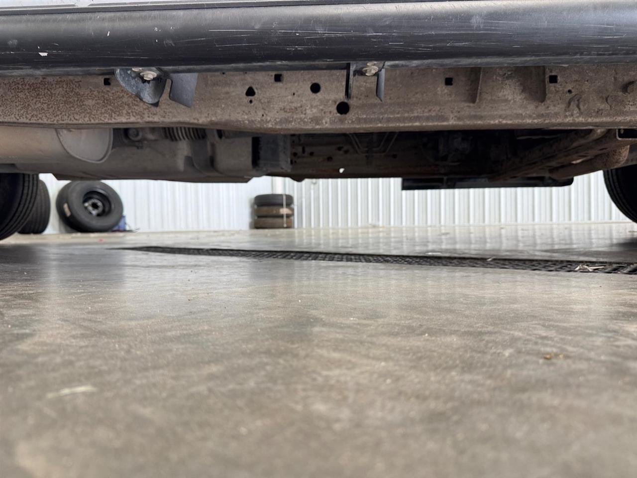 Chevrolet Express Passenger RWD 3500 155" LS 2023