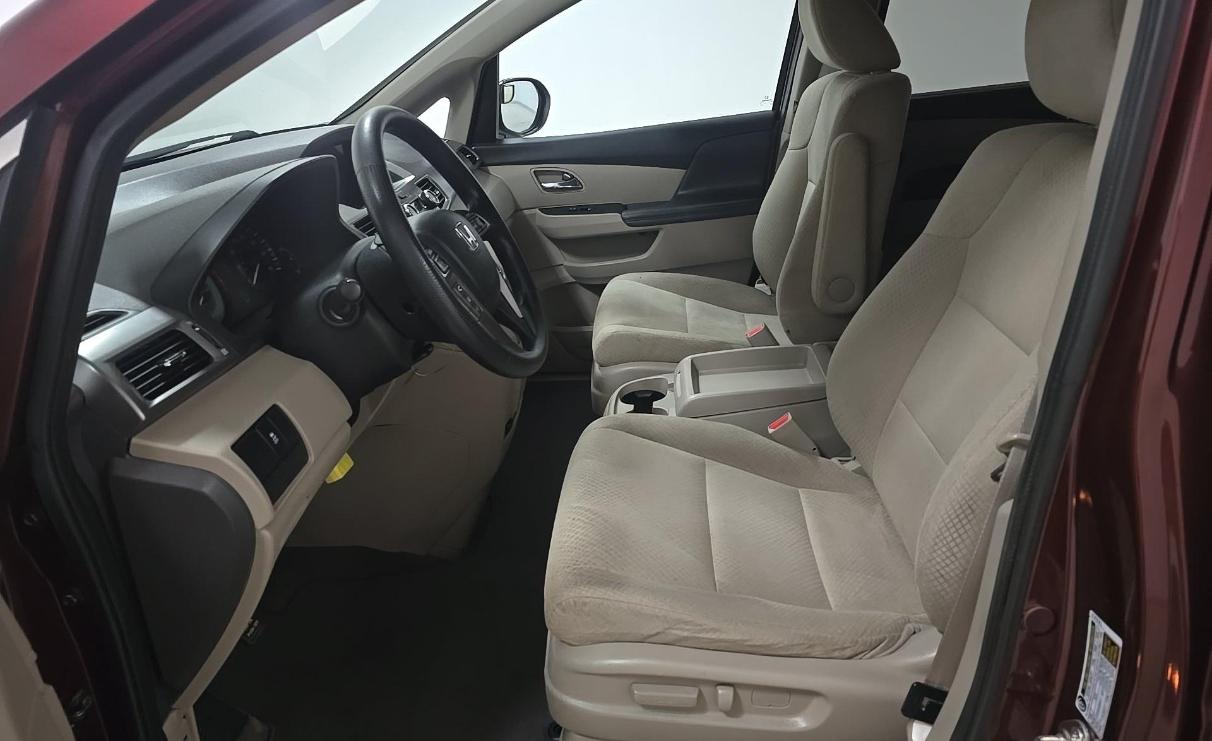 Honda Odyssey 5dr LX 2016