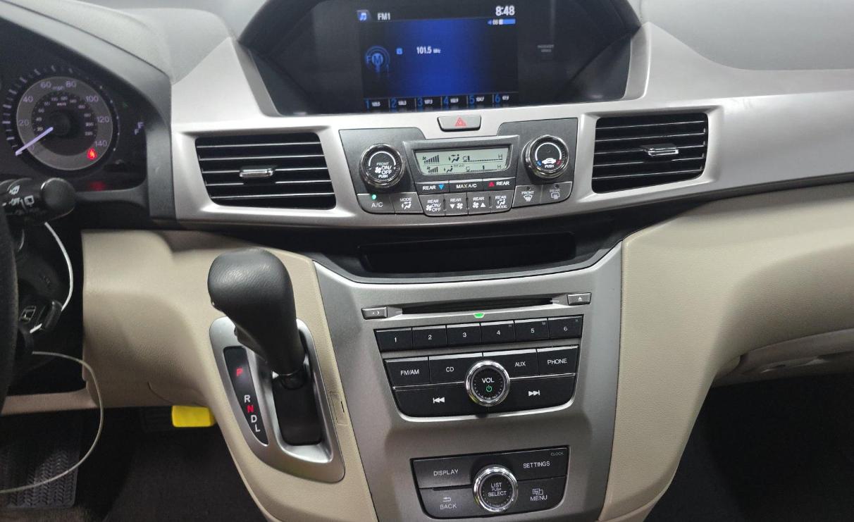 Honda Odyssey 5dr LX 2016