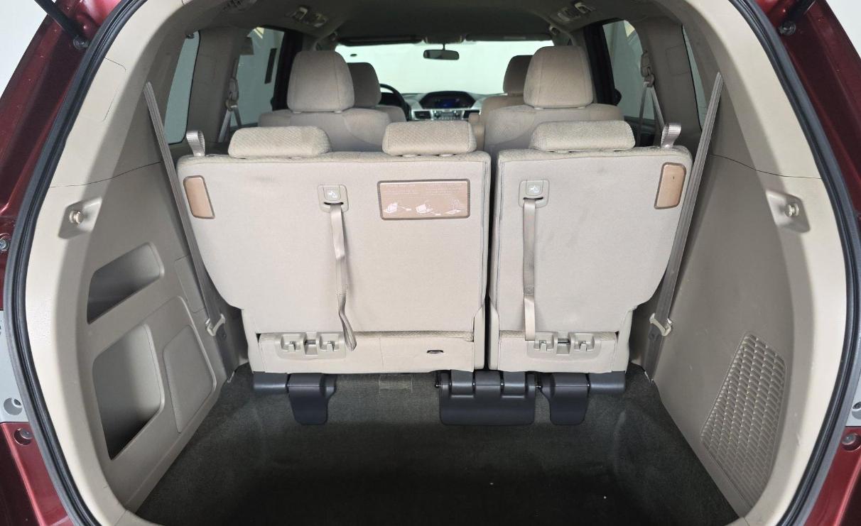 Honda Odyssey 5dr LX 2016