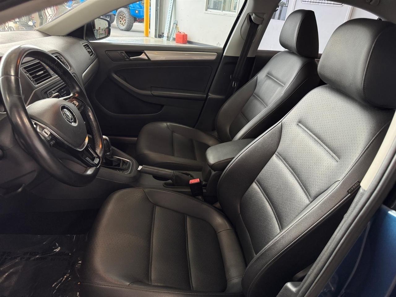 Volkswagen Jetta 1.4T SE Auto 2017