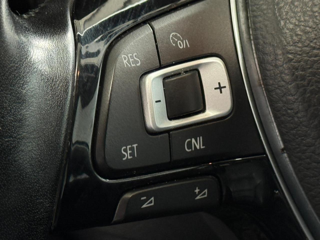 Volkswagen Jetta 1.4T SE Auto 2017