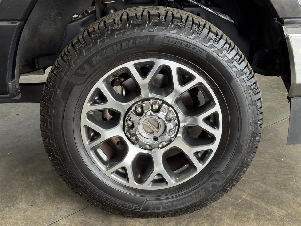 Ford Super Duty F-250 SRW Lariat 4WD Crew Cab 6.75' Box 2020