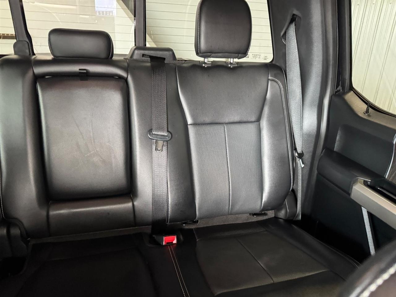 Ford Super Duty F-250 SRW Lariat 4WD Crew Cab 6.75' Box 2020